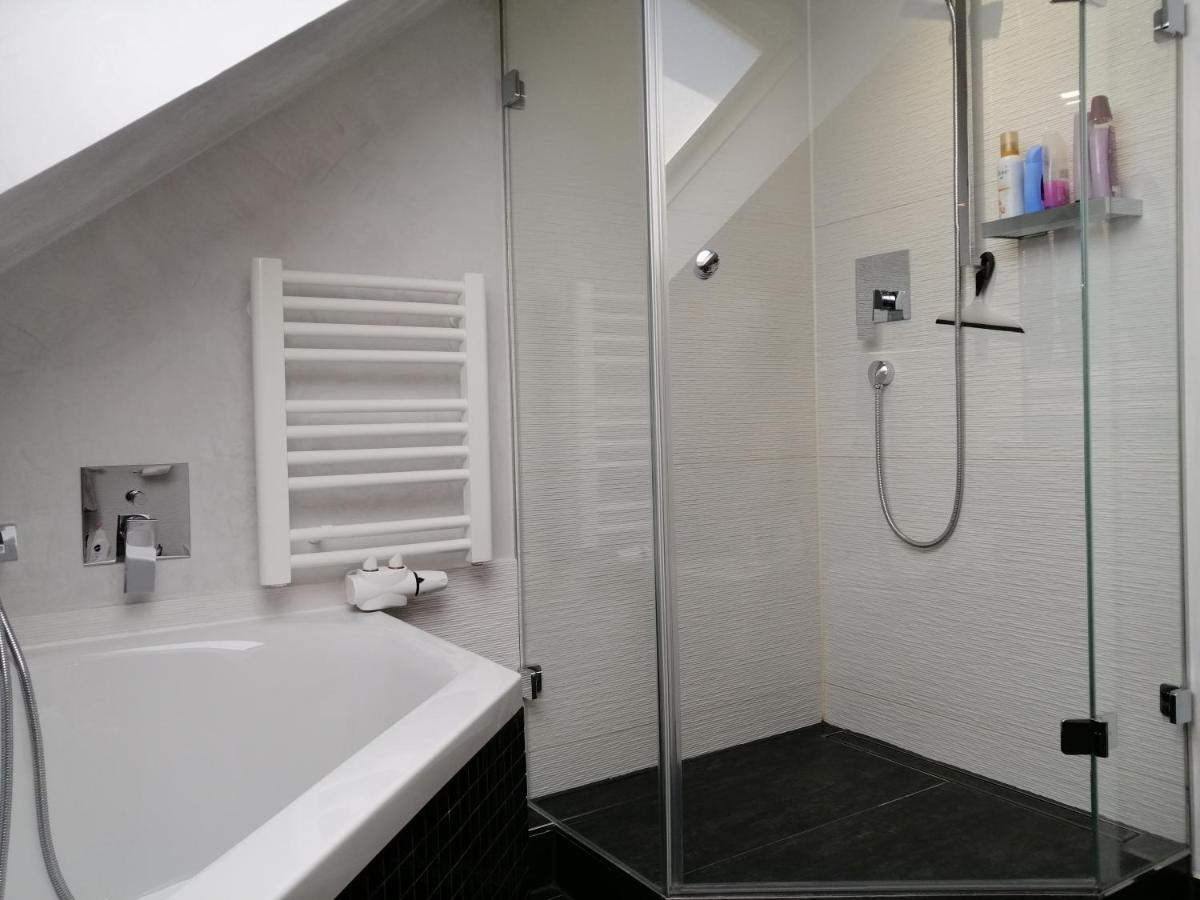 Ruhige Wohnung In Der Naehe Von Frankfurt Kelkheim Exteriör bild